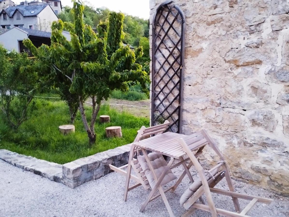 Chambres D'Hotes Le Moulin D'Auxillac La Canourgue Zimmer foto