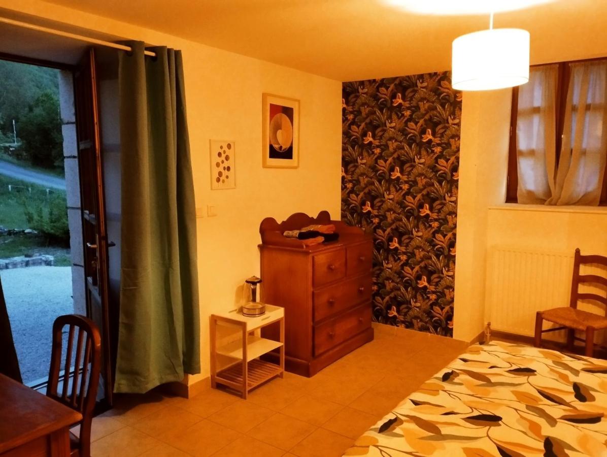Chambres D'Hotes Le Moulin D'Auxillac La Canourgue Zimmer foto
